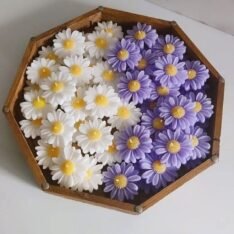 Daisy Bloom Scented Candles