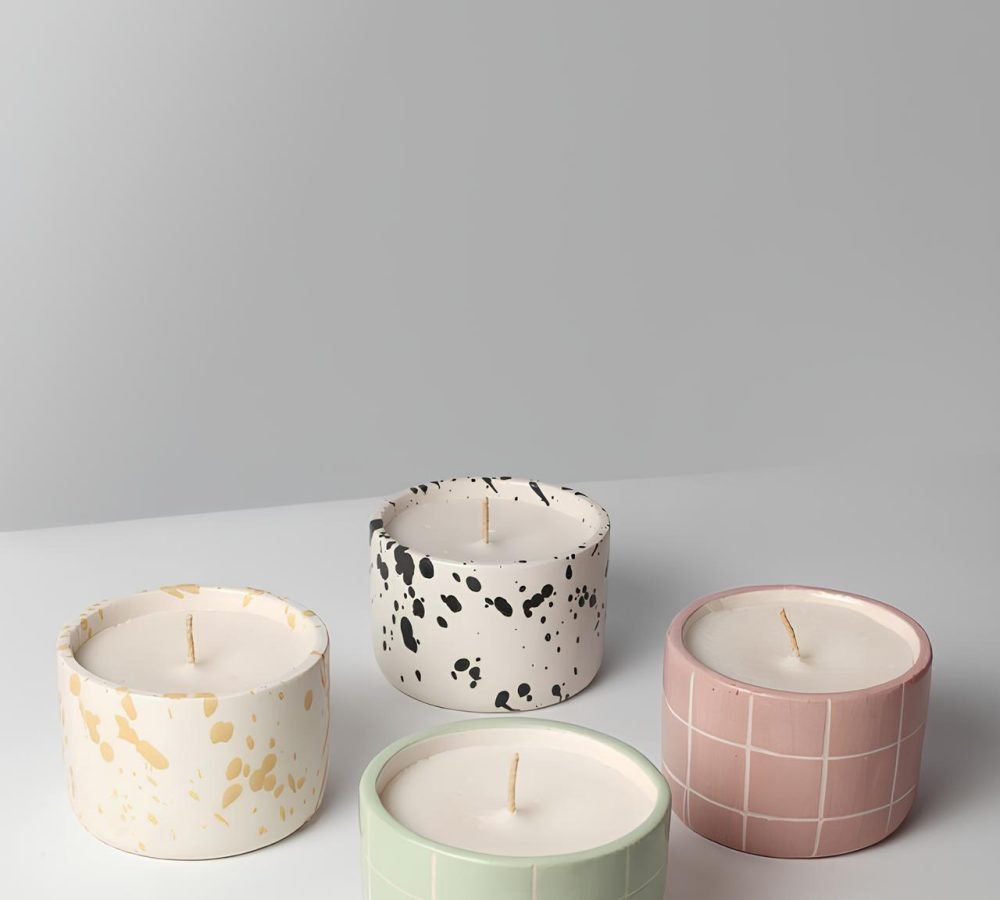 12 Elegant Ways To Use Candles In Your Bedroom Decor (1) 12 Elegant Ways To Use Candles In Your Bedroom Decor (1)